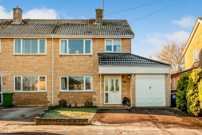 3 Bedroom Semi-Detached House For Sale In Brook Drive, Corsham, SN13