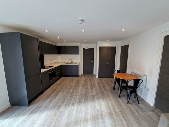 1 Bedroom Flat To Rent In Downtown, Woden Street, Salford, Lancashire, M5