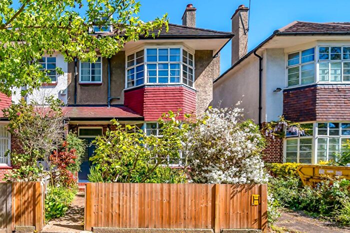 5 Bedroom Semi-Detached House For Sale In Court Lane, Dulwich, SE21