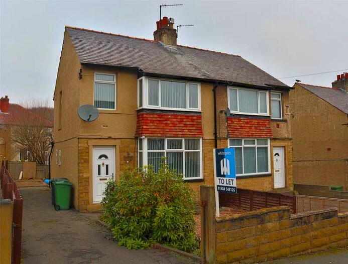 3 Bedroom Semi-Detached House To Rent In Ripon Avenue, Fartown, Huddersfield, HD2