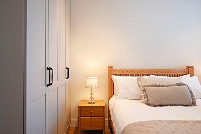 2 Bedroom Flat To Rent In Napier Street, Sheffield, S11