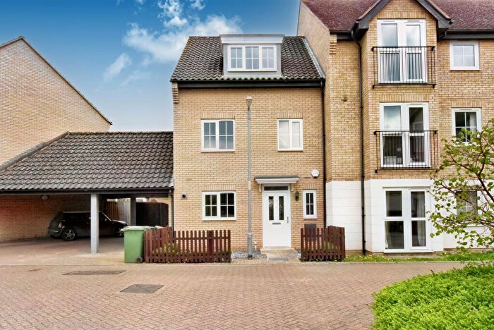 4 Bedroom End Of Terrace House To Rent In Spindle Drive, Thetford, IP24