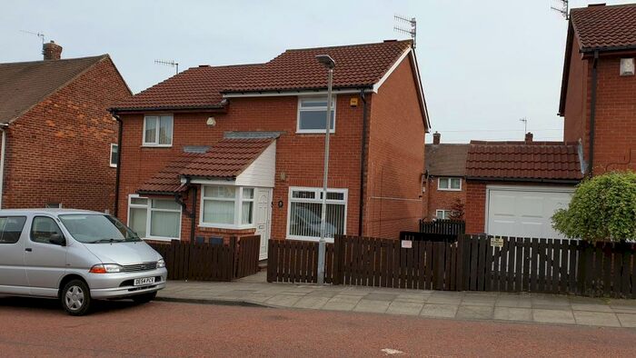 2 Bedroom Semi-Detached House To Rent In Rothbury Avenue, Gateshead, NE10