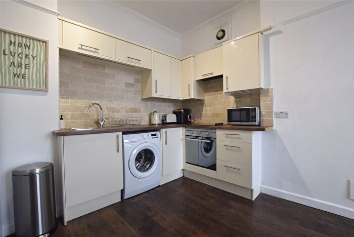 1 Bedroom Flat To Rent In Berkeley Street, Cheltenham, Gloucestershire, GL52