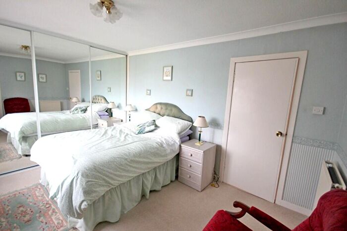 2 Bedroom Semi-Detached House For Sale In Lainshaw Avenue, Kilmarnock, Ayrshire, KA1