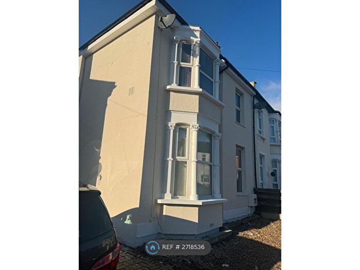 3 Bedroom Terraced House To Rent In Grove Road, London, E11