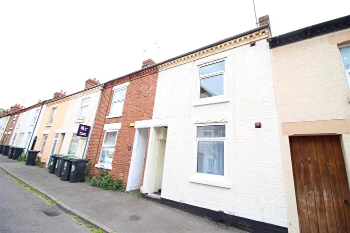 3 Bedroom Terraced House To Rent In Crabb Street, Rushden, NN10