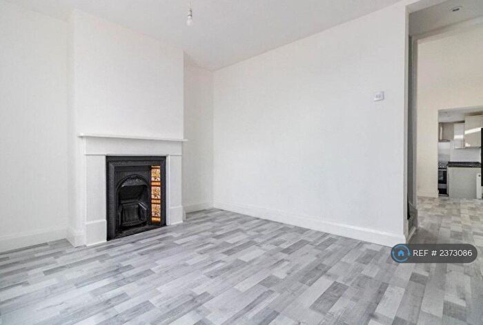 2 Bedroom Terraced House To Rent In Randolph Road, Gillingham, ME7