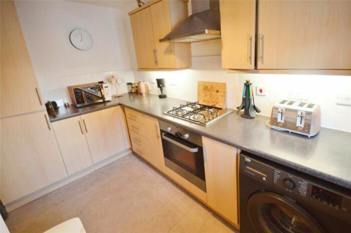 3 Bedroom End Of Terrace House For Sale In Pavillion Gardens, Lincoln, Lincolnshire, LN6