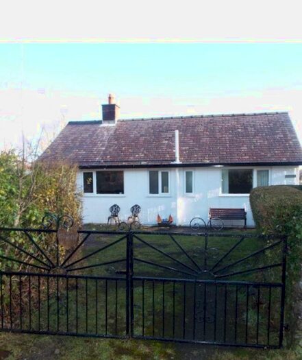 2 Bedroom Detached Bungalow For Sale In Rowen, Conwy, LL32