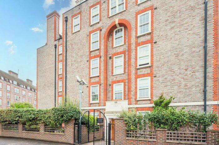 1 Bedroom Flat To Rent In Ebury Bridge Road, Pimlico, London, SW1W