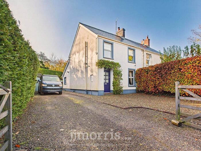 2 Bedroom Semi Detached House For Sale In Castle View, Narberth, SA67