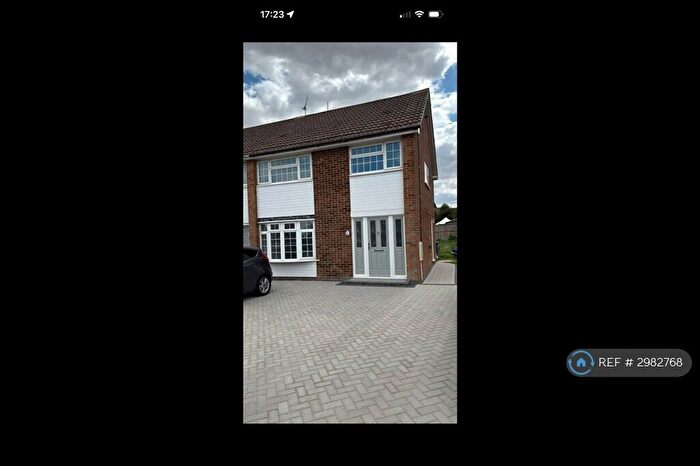 3 Bedroom Semi-Detached House To Rent In Station Road, Sittingbourne, ME9