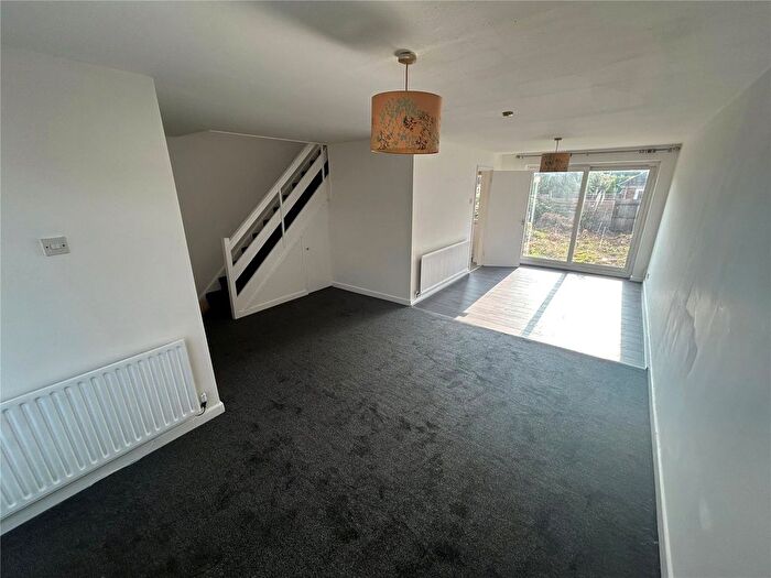 3 Bedroom Semi-Detached House To Rent In Blandford Drive, Walsgrave, Coventry, West Midlands, CV2