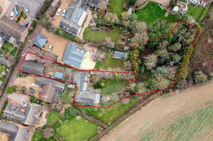 4 Bedroom Bungalow For Sale In Lower End, Hartwell, Northampton, NN7