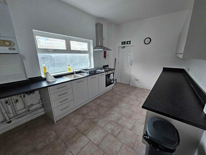 2 Bedroom Flat To Rent In Queenswood Road, Birmingham, B13