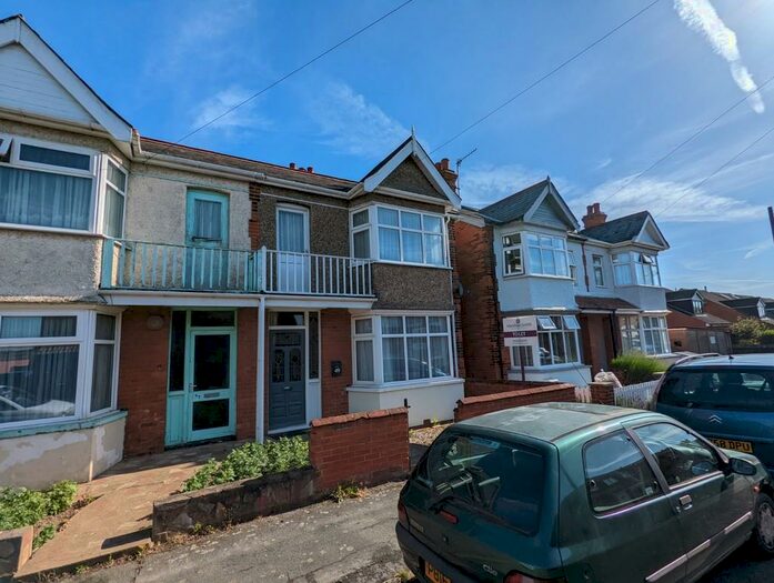 3 Bedroom Semi-Detached House To Rent In Carr Avenue, Leiston, IP16