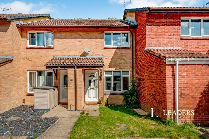 2 Bedroom Terraced House To Rent In Troon Close, Ifield, RH11