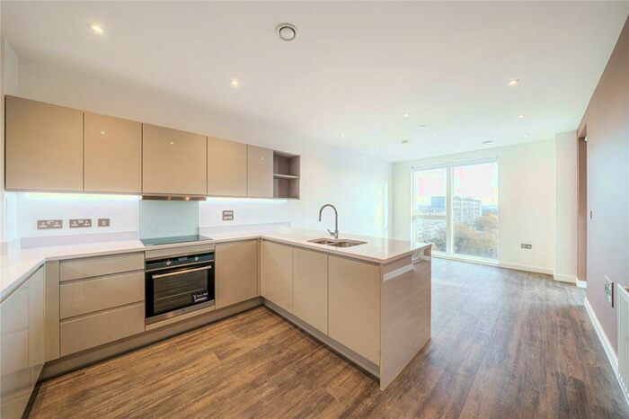 1 Bedroom Apartment To Rent In Thurlow Street, London, SE17