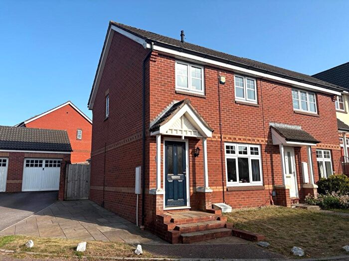 3 Bedroom End Of Terrace House For Sale In Biddington Way, Honiton, EX14