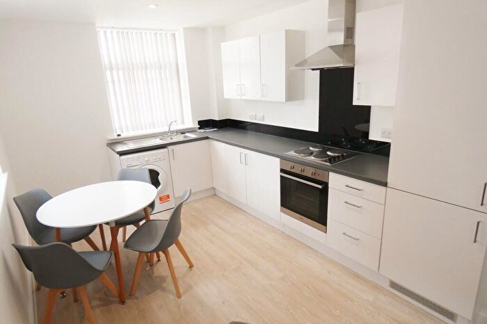 2 Bedroom Apartment To Rent In Cross Street, Preston, PR1