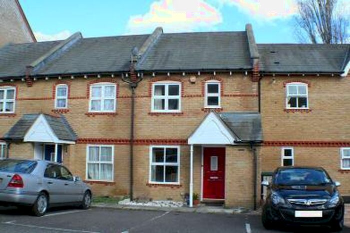 3 Bedroom Terraced House To Rent In Chamberlayne Avenue, Wembley, HA9