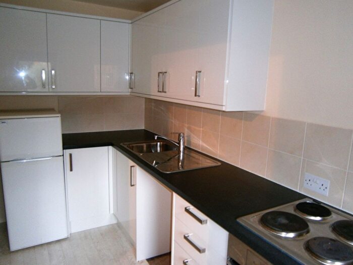 1 Bedroom Flat To Rent In Hartington Close, Harrow, HA1