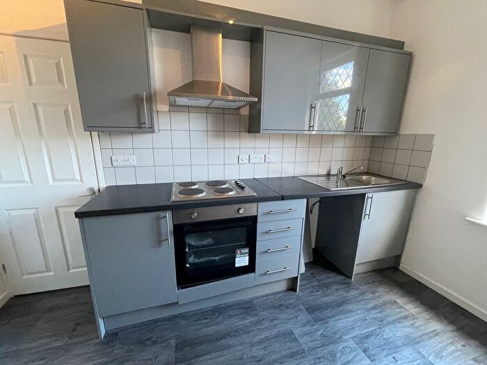 Studio To Rent In Balne Avenue, Wakefield, WF2