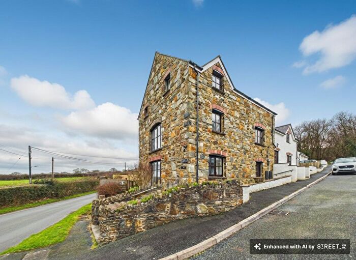 3 Bedroom Flat For Sale In Uchelfa, A Feidr Eglwys, Newport, Pembs, SA42