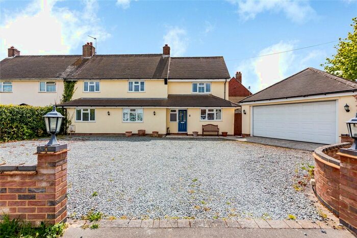 5 Bedroom Semi-Detached House For Sale In Brook Lane, Galleywood, Chelmsford, Essex, CM2