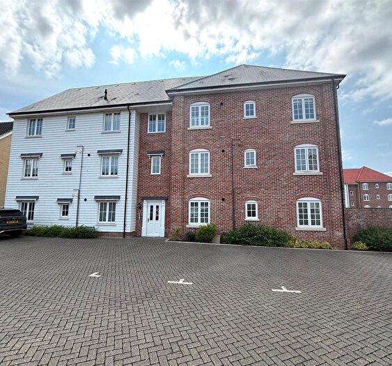 2 Bedroom Flat For Sale In Quarry Avenue, Needham Market, Ipswich, IP6