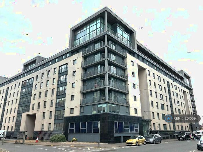 2 Bedroom Flat To Rent In Wallace Street, Glasgow, G5