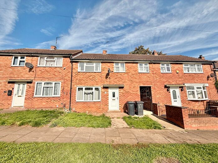 3 Bedroom Property To Rent In Marion Square, Kettering, NN16