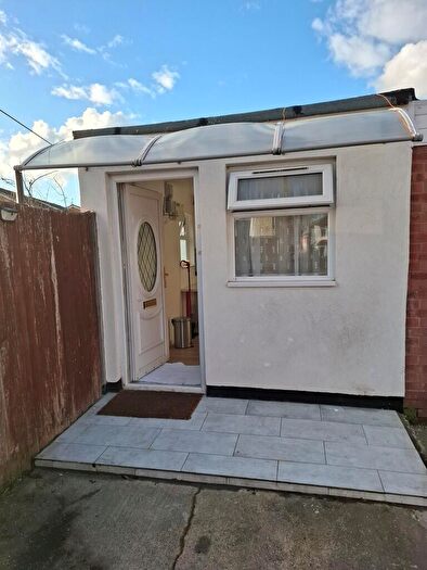 1 Bedroom Flat To Rent In The Radleys, Birmingham, B33