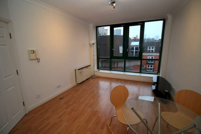 1 Bedroom Apartment To Rent In Velvet House, Sackville Street, Manchester, Greater Manchester, M1
