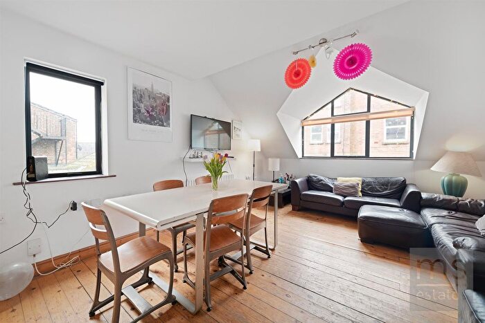 5 Bedroom Flat To Rent In Arthur Street, Nottingham, NG7