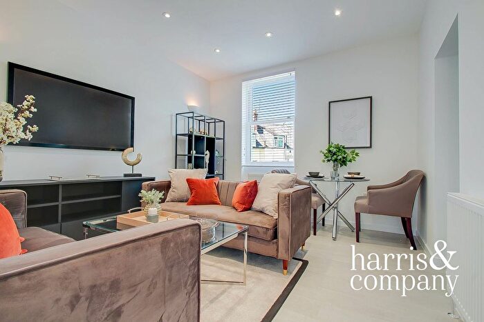 2 Bedroom Flat To Rent In Anson Road, Willesden Green, NW2