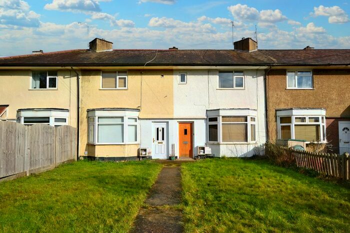 3 Bedroom Terraced House To Rent In North Cottages, St Albans, AL2