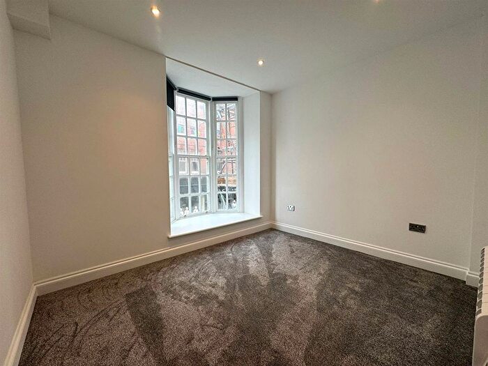 2 Bedroom Flat To Rent In Bartholomews, Brighton, BN1