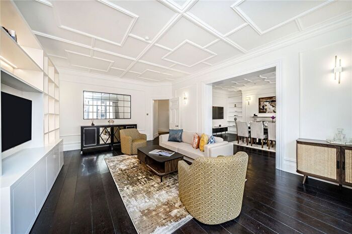 5 Bedroom Flat To Rent In Oakwood Court, London, W14