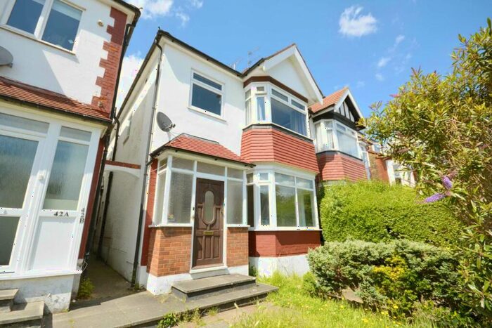 1 Bedroom Flat To Rent In Heriot Road, Hendon, NW4