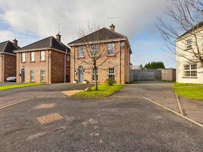 4 Bedroom Detached House For Sale In Chancellors Hall, Killeavy, Newry