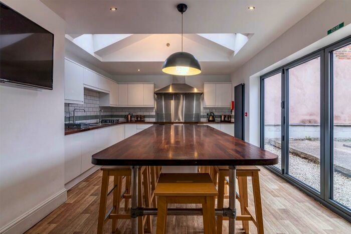 9 Bedroom Detached House To Rent In The Arboretum, Nottingham, NG7