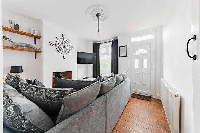 3 Bedroom Terraced House For Sale In Spencer Street, Norwich, NR3
