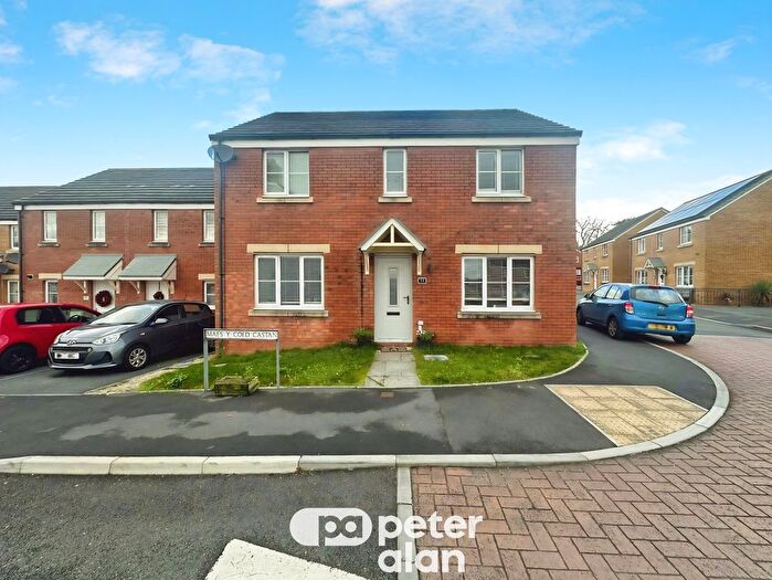 4 Bedroom Property To Rent In Maes Y Coed Castan, Coity, Bridgend, CF35
