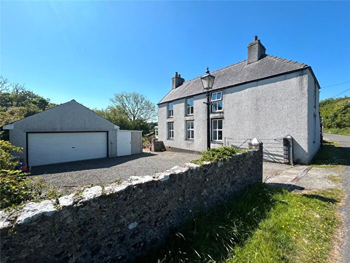 4 Bedroom Detached House For Sale In Marianglas, Isle Of Anglesey, LL73