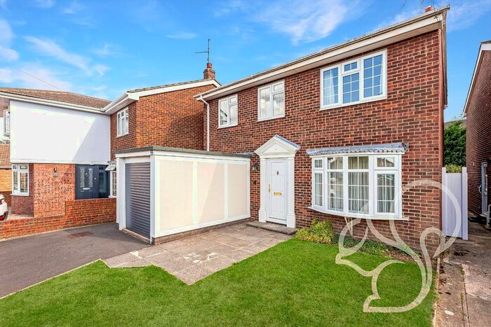 4 Bedroom Property To Rent In Ongar Road, Writtle, Chelmsford, CM1
