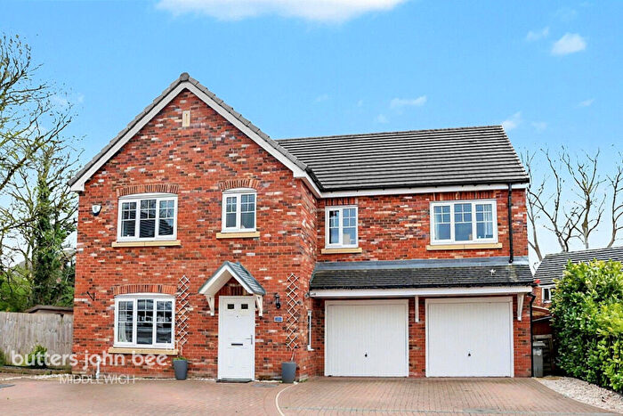 5 Bedroom Detached House For Sale In Long Croft Close, Holmes Chapel, CW4