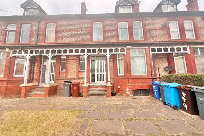 1 Bedroom Apartment To Rent In Barlow Moor Road, Manchester, M21