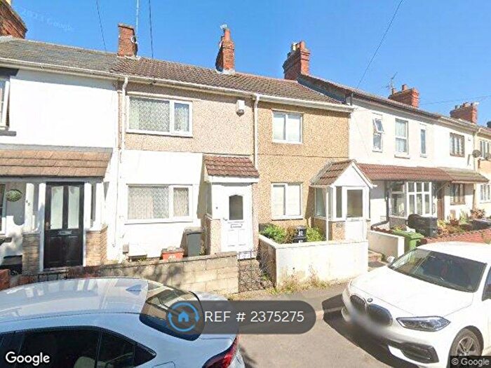2 Bedroom Semi-Detached House To Rent In Dores Road, Swindon, SN2